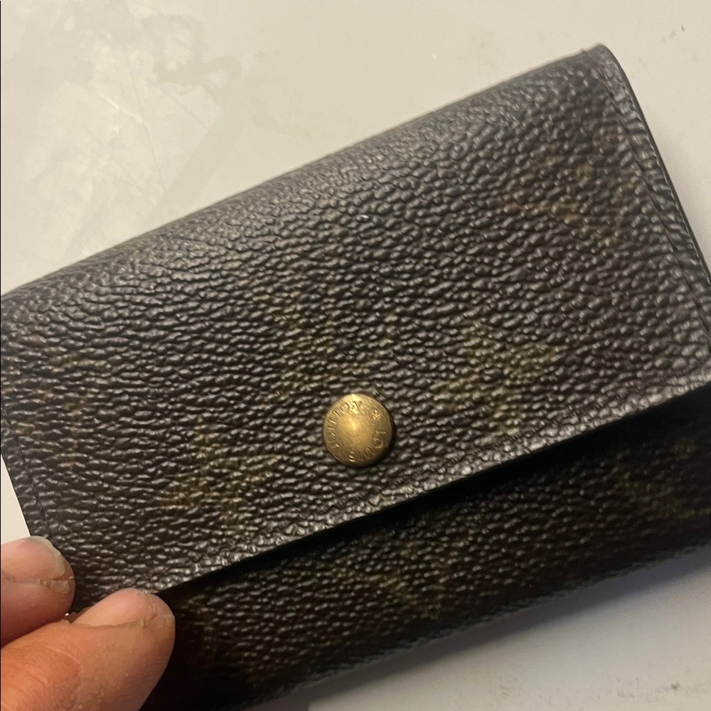 Louis Vuitton vintage cardholder rare to find - Picture 14 of 14
